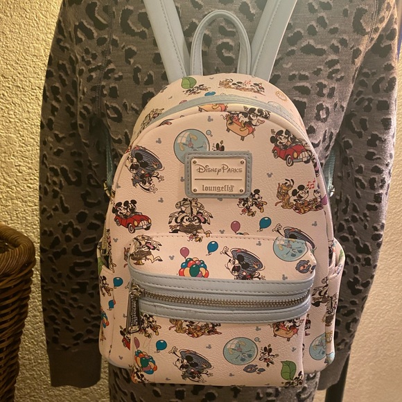 Disney Mickey Mouse back pack - Picture 1 of 11